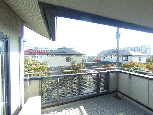 バルコニー　レーベンハウス北本店へ　048-590-5757