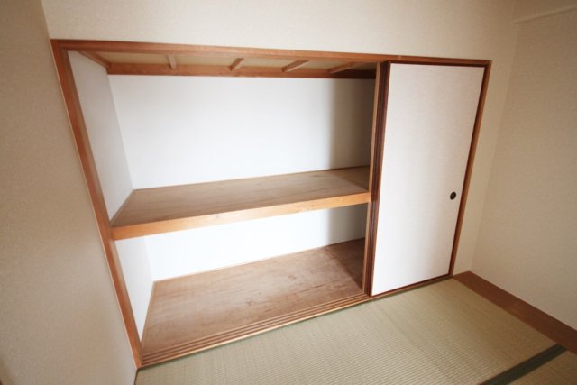 収納　※同建物の類似写真となります。