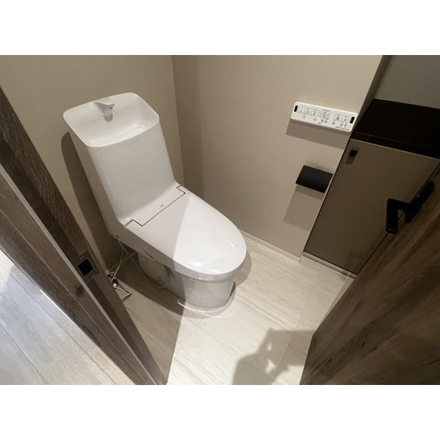 トイレ　別部屋参考写真