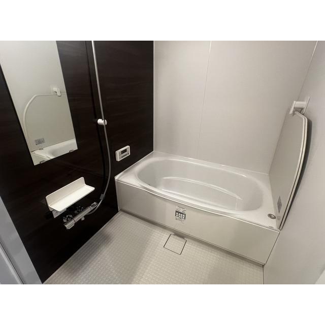 バス・シャワールーム　別部屋参考写真