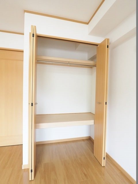 収納　※別号室の写真です。