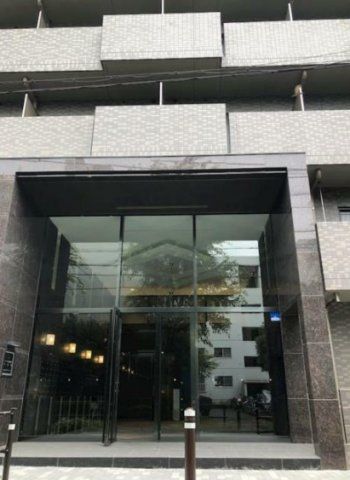 エントランス　毎日通るエントランスはこのようになっています