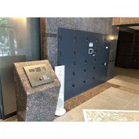 ロビー　建物の内部です