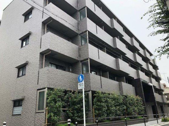 建物外観　外観は落ち着いています