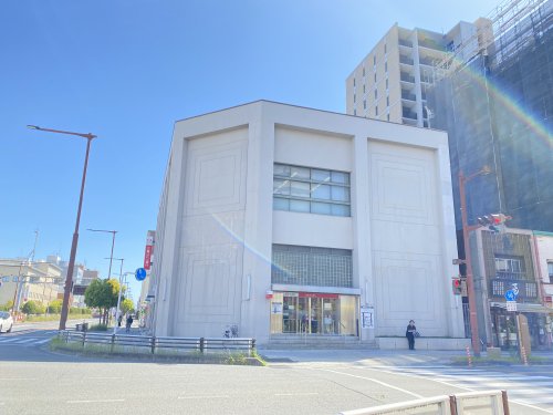 銀行　三菱UFJ銀行桑名支店（銀行）まで340m