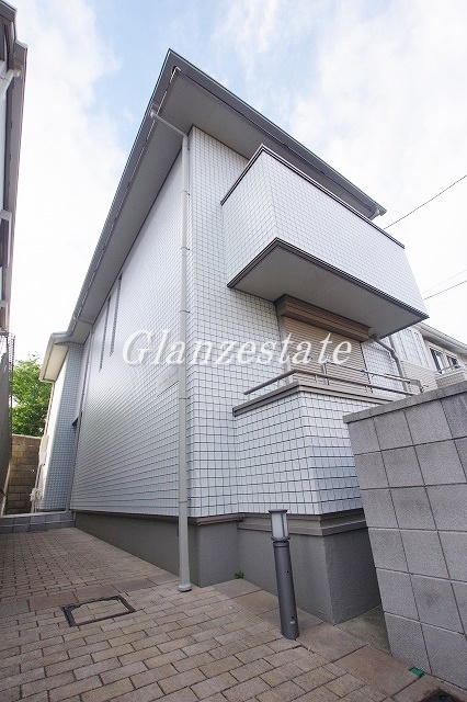 建物外観　☆存在感放つ外観☆