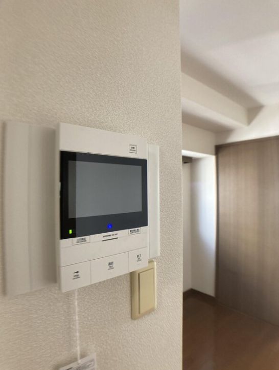 セキュリティ　同物件内別部屋のお写真となります※現況優先