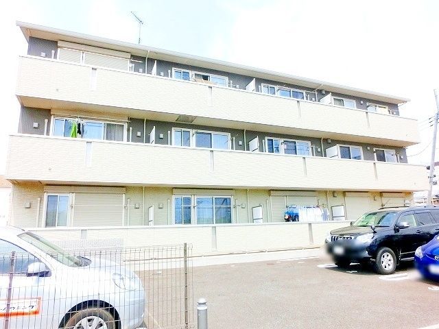 建物外観　お部屋探しはタウンハウジング稲毛店まで！ＴＥＬ：043-…