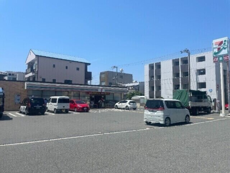 コンビニ　セブンイレブン大阪諏訪3丁目店（コンビニ）まで229m