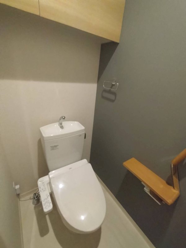 トイレ　別号室参考写真