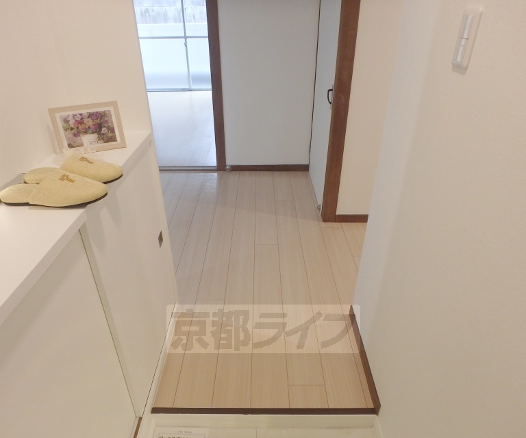 その他部屋・スペース　玄関から見た様子です。