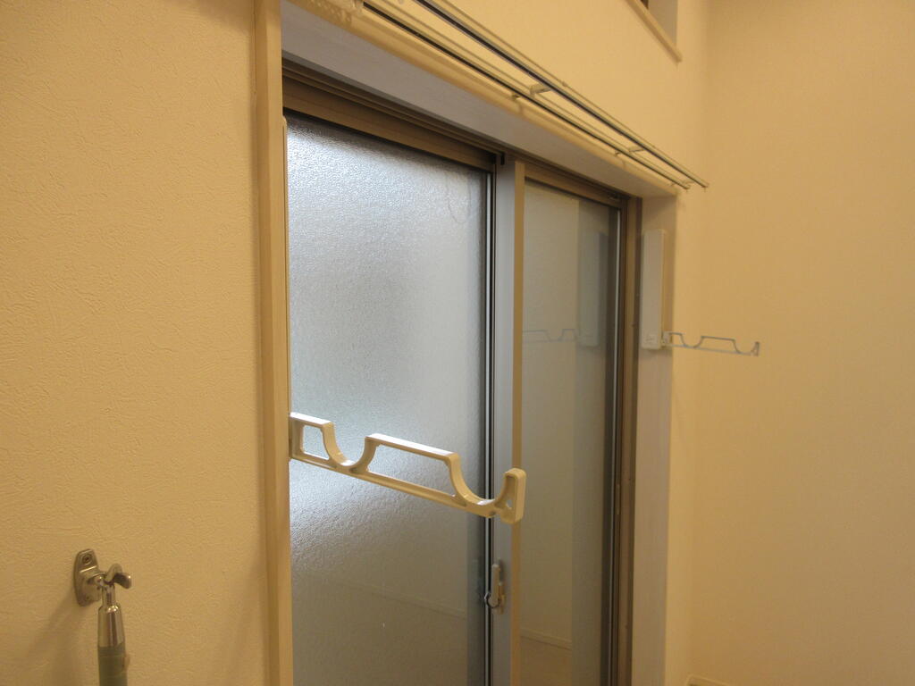 その他設備　室内物干し