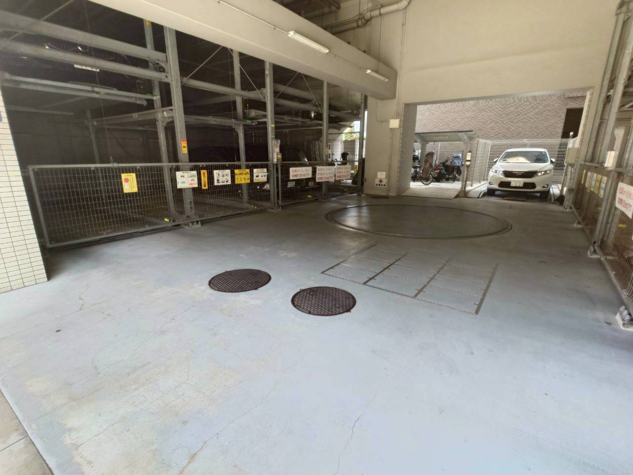 駐車場