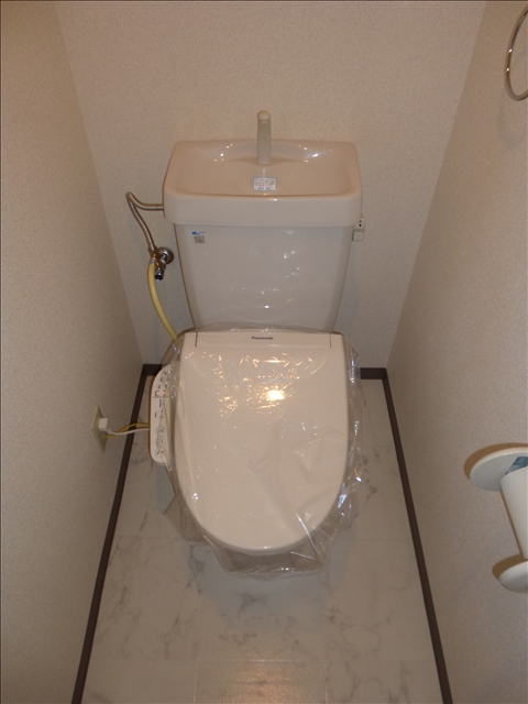 トイレ　ウォシュレット