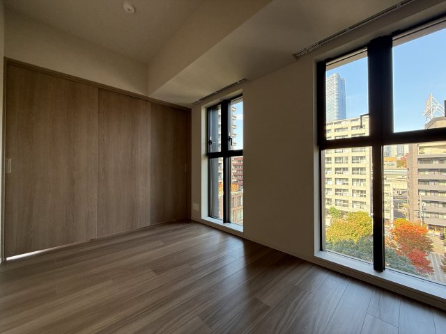 庭　同タイプ間取りの別部屋写真です。