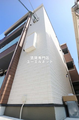 建物外観　シンプルで洗練されたデザインが毎日の暮らしに心地よさをプラス