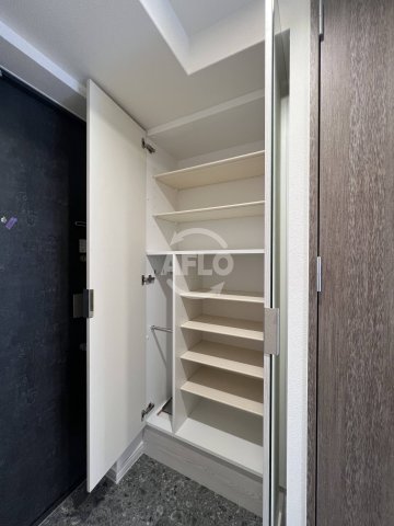 収納　プレサンス大国町ブライス　シューズボックス