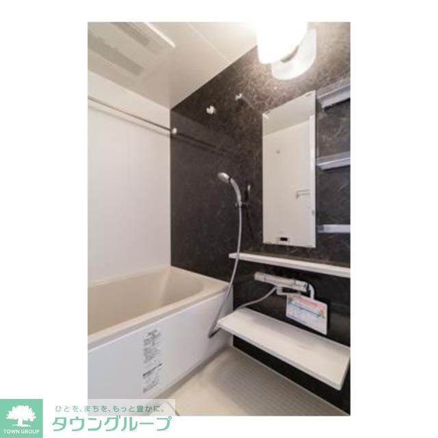バス・シャワールーム　※写真は同タイプ住戸です。