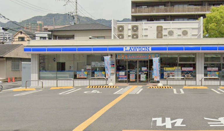 コンビニ　ローソン 神戸徳井町一丁目店（コンビニ）まで234m