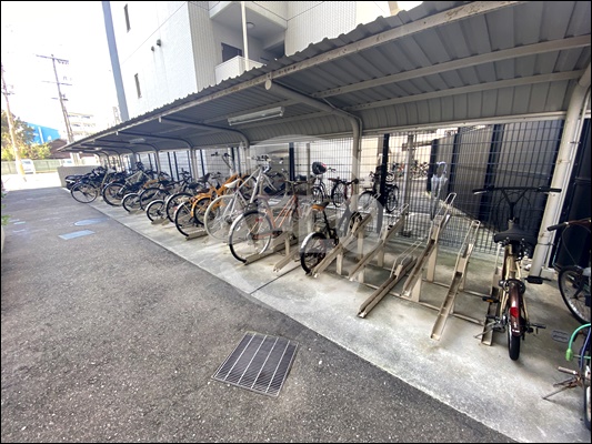 その他共有部分　アドバンス西梅田II　駐輪場