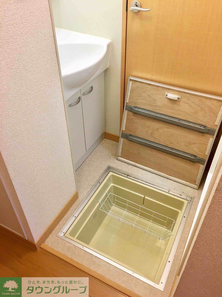 その他部屋・スペース　床下収納