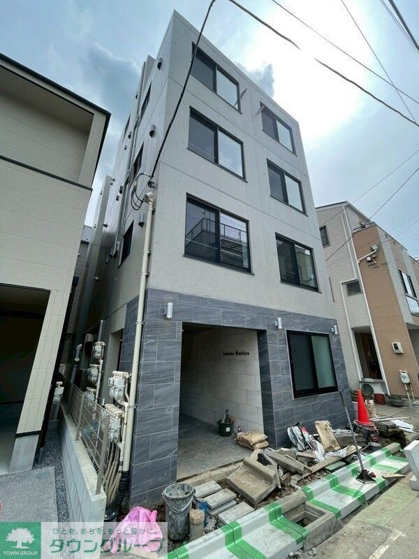 エントランス　外観