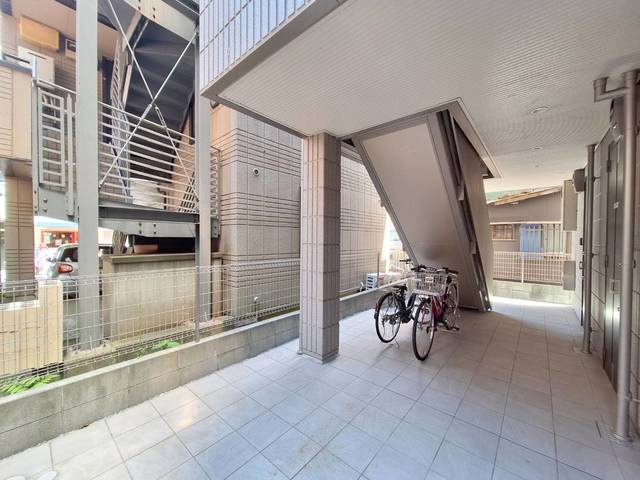 駐車場　★自転車駐輪可1台まで★