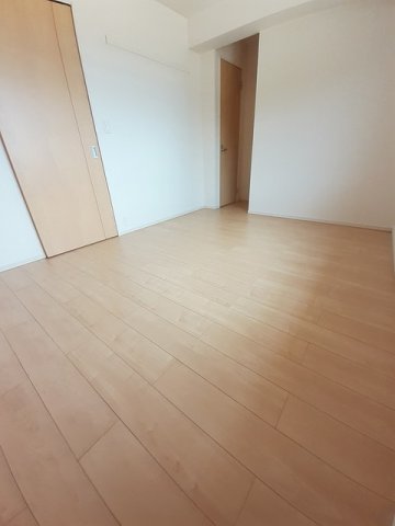その他部屋・スペース　明るい色調の室内です