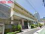 小学校　神戸市立中央小学校（小学校）まで438m