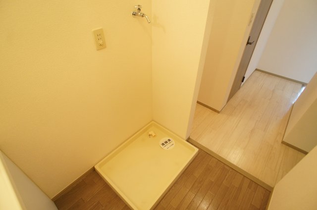 その他設備　室内洗濯機置き場です！