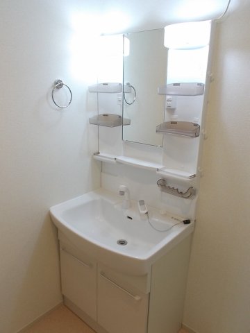 洗面設備　洗面所です