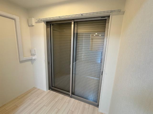 収納　シャッター（イメージ）