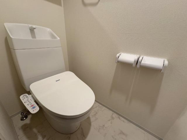 トイレ　シャワー付トイレ（イメージ）