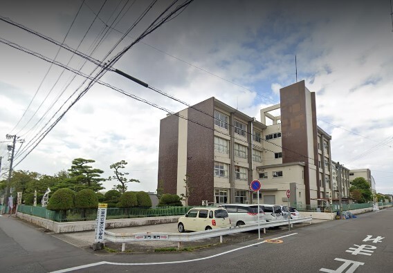 小学校　一宮市立末広小学校（小学校）まで1011m
