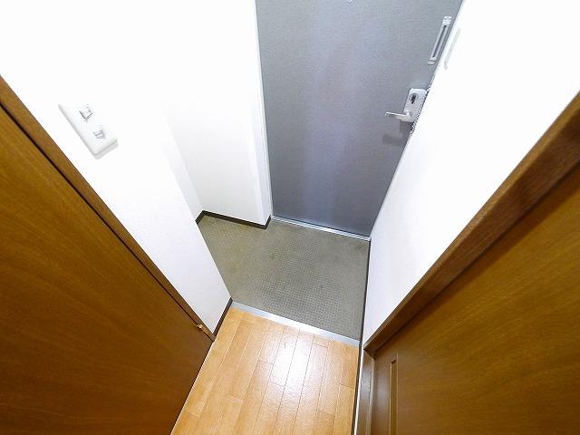 玄関　明るい玄関です