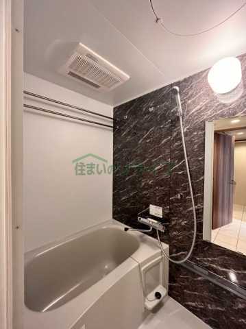 バス・シャワールーム　別部屋参考写真