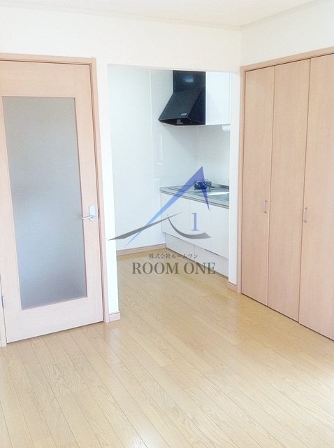 居室・リビング　洋室のお部屋です。