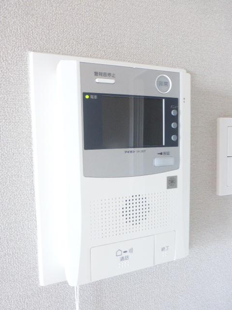 セキュリティ　TVモニター付きインターホン