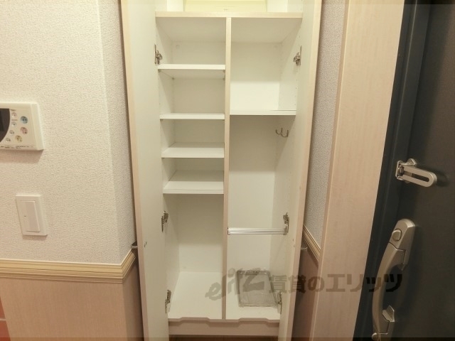 収納　下駄箱