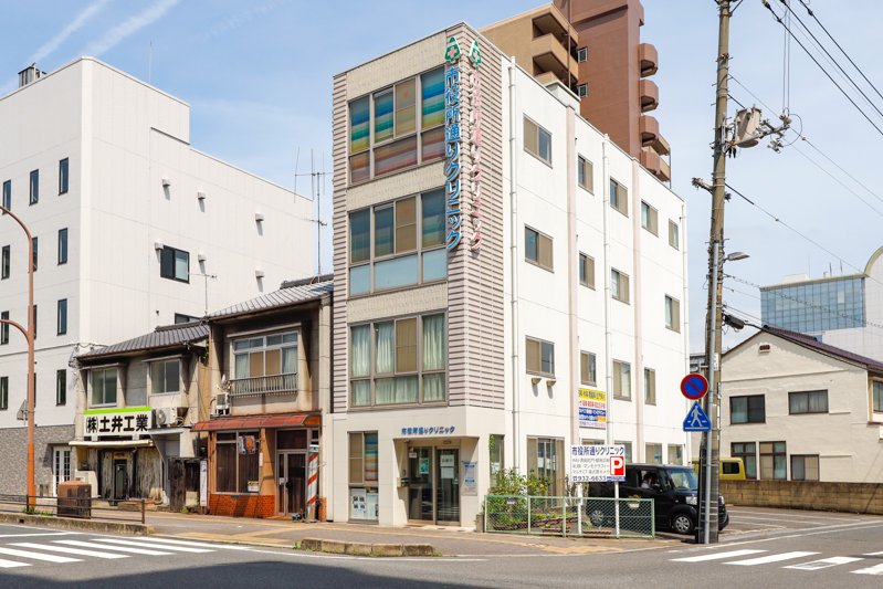 病院　市役所通りクリニック（病院）まで1198m