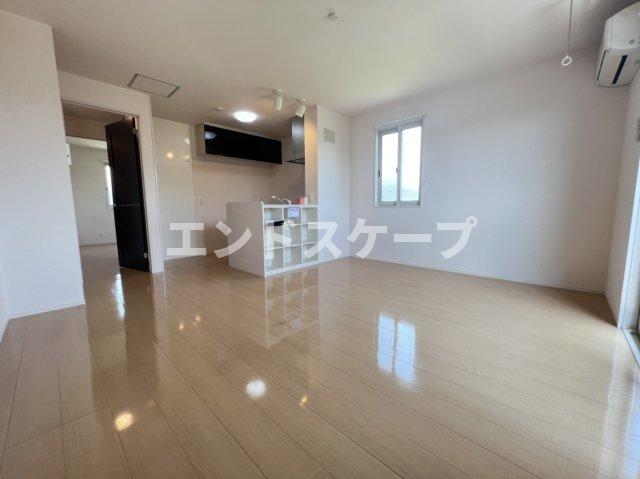 居室・リビング　高崎、前橋エリアのお部屋探しはエンドスケープまで！お客様の理