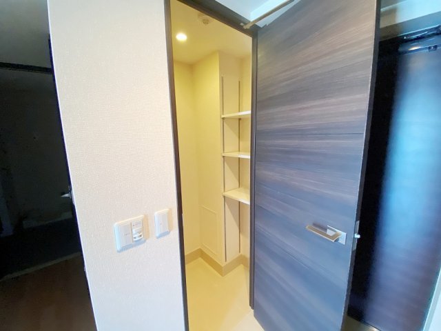 その他　納戸ついてます