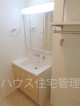 洗面設備　洗髪洗面化粧台