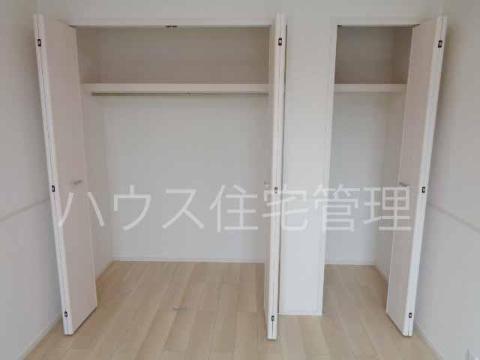 収納　クローゼット