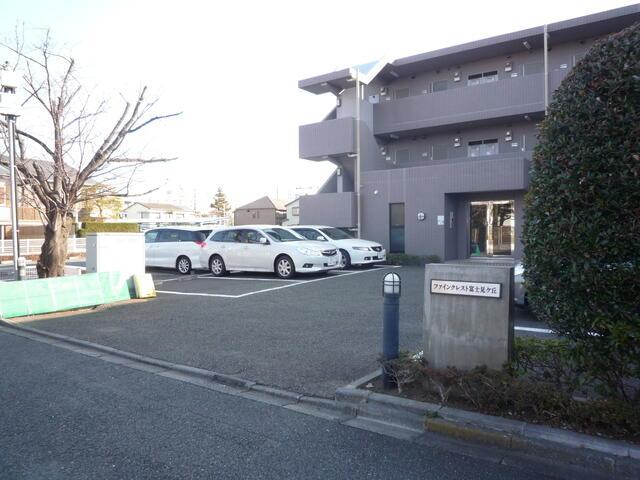 駐車場　駐車スペースもあります