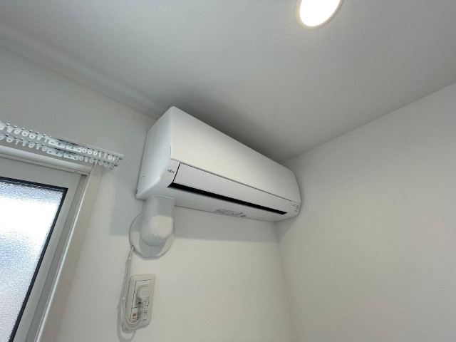 その他設備　各部屋にエアコンを完備