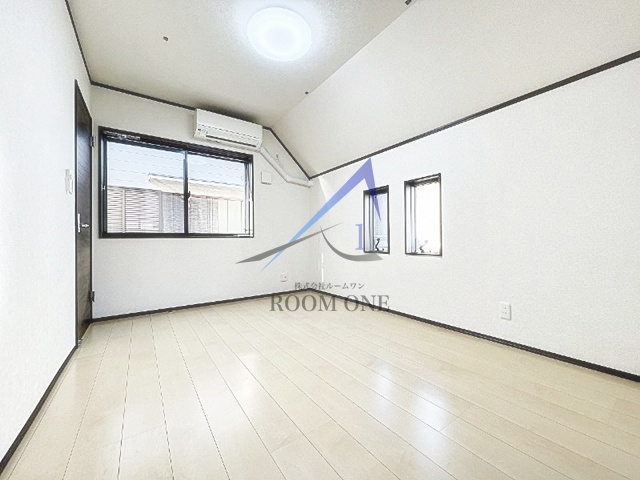居室・リビング　洋室のお部屋です。