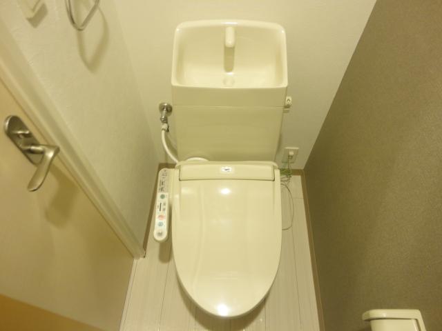 トイレ　シャワー付トイレ