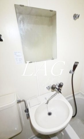洗面設備　洗面台です。