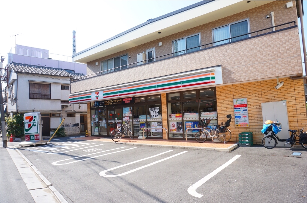 コンビニ　セブンイレブン豊島池袋本町3丁目店（コンビニ）まで228m